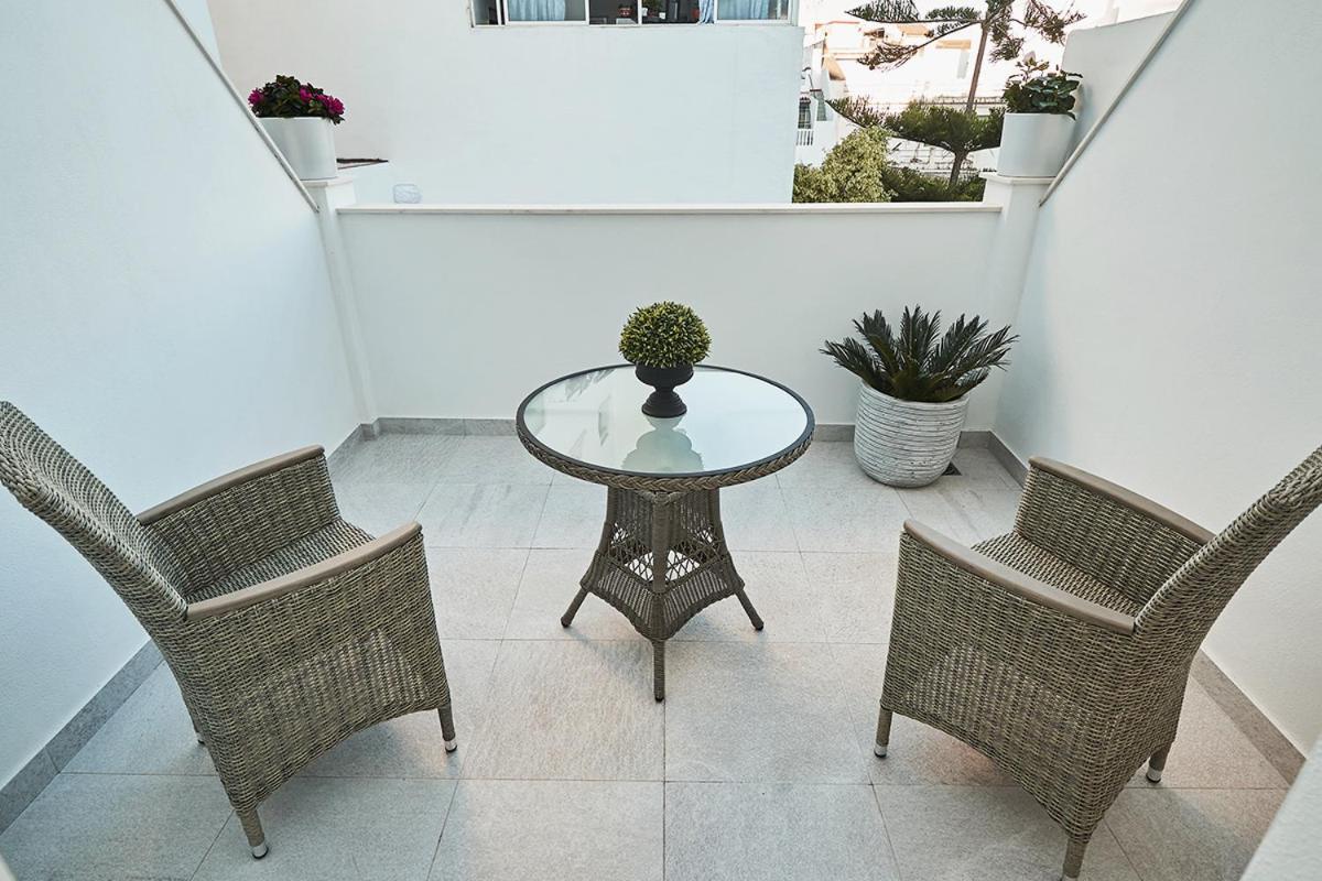 Hostal Aurora Nerja Exterior foto