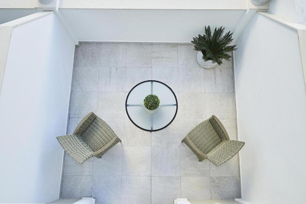 Hostal Aurora Nerja Exterior foto